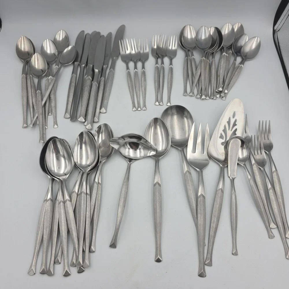 Stanley Roberts SPARTAN Stainless Flatware 74 Piece Set Japan